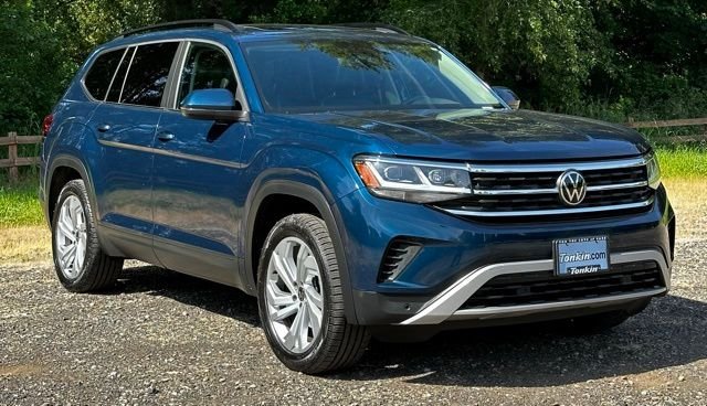 2021 Volkswagen Atlas SE w/Tech - Photo 2