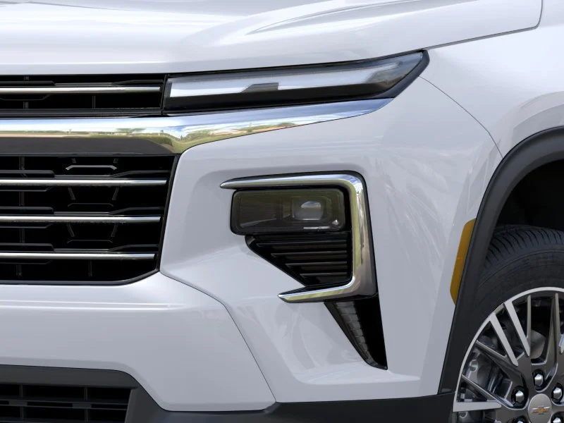 New 2027 Summit White Chevrolet LT image 10
