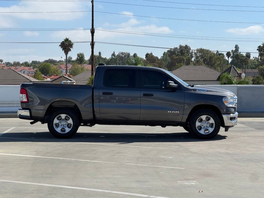 Used 2024 Crystal Metallic Ram Big Horn/Lone Star image 29