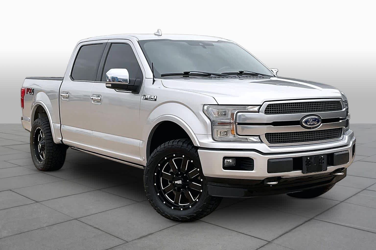 Used 2018 Ingot Silver Ford Platinum image 3
