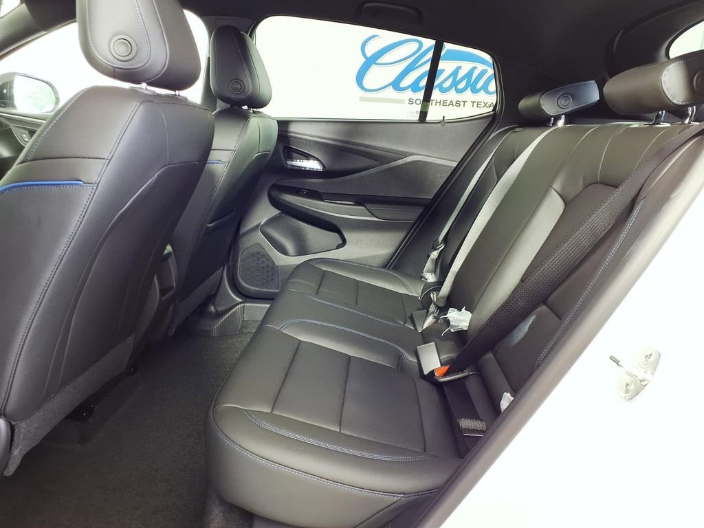 2026 Buick Envista Sport Touring - Photo 8
