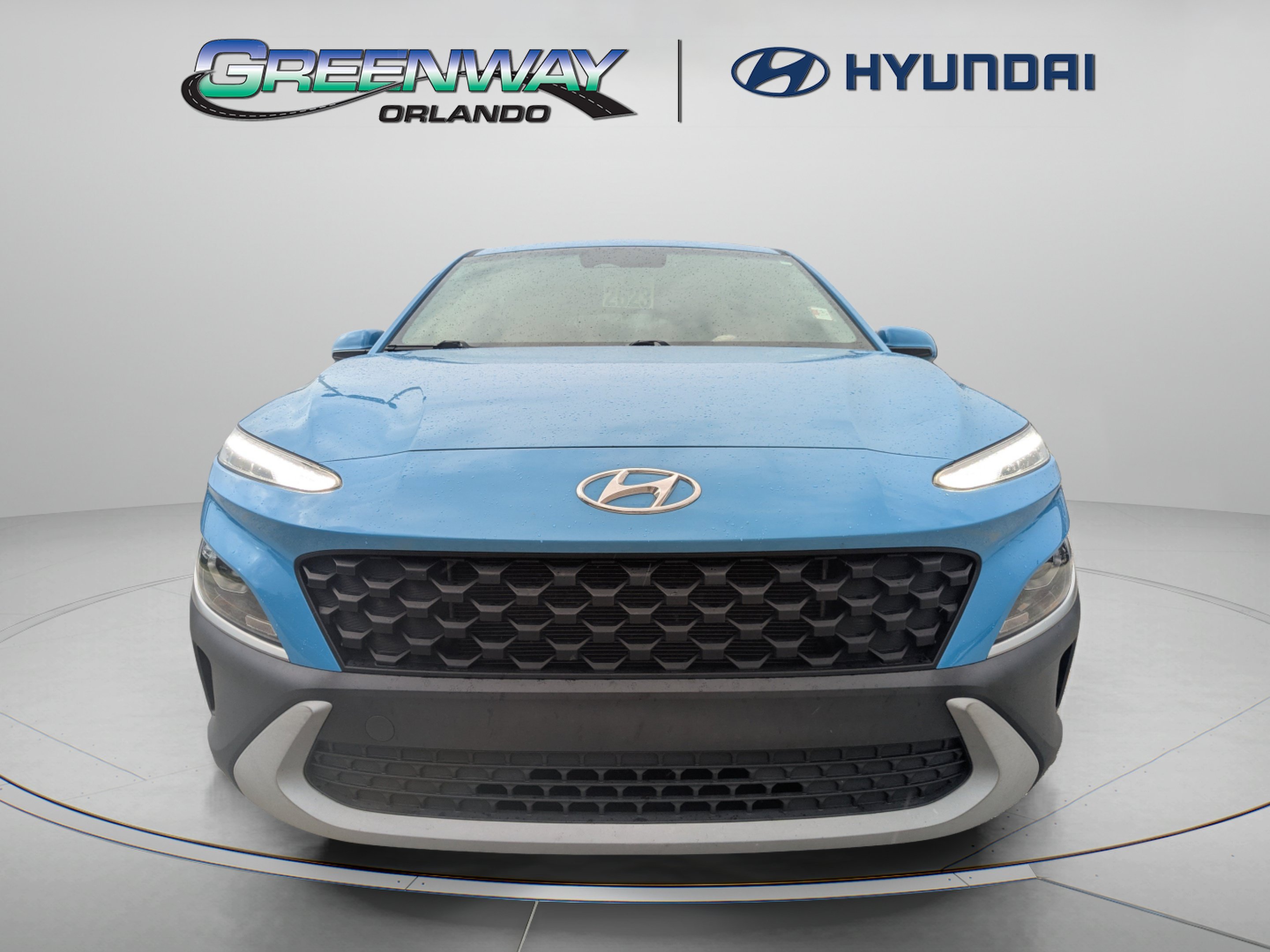 Used 2022 Teal Isle Hyundai SE image 3