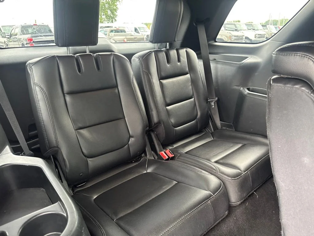 Used 2018 Red Ford XLT image 41