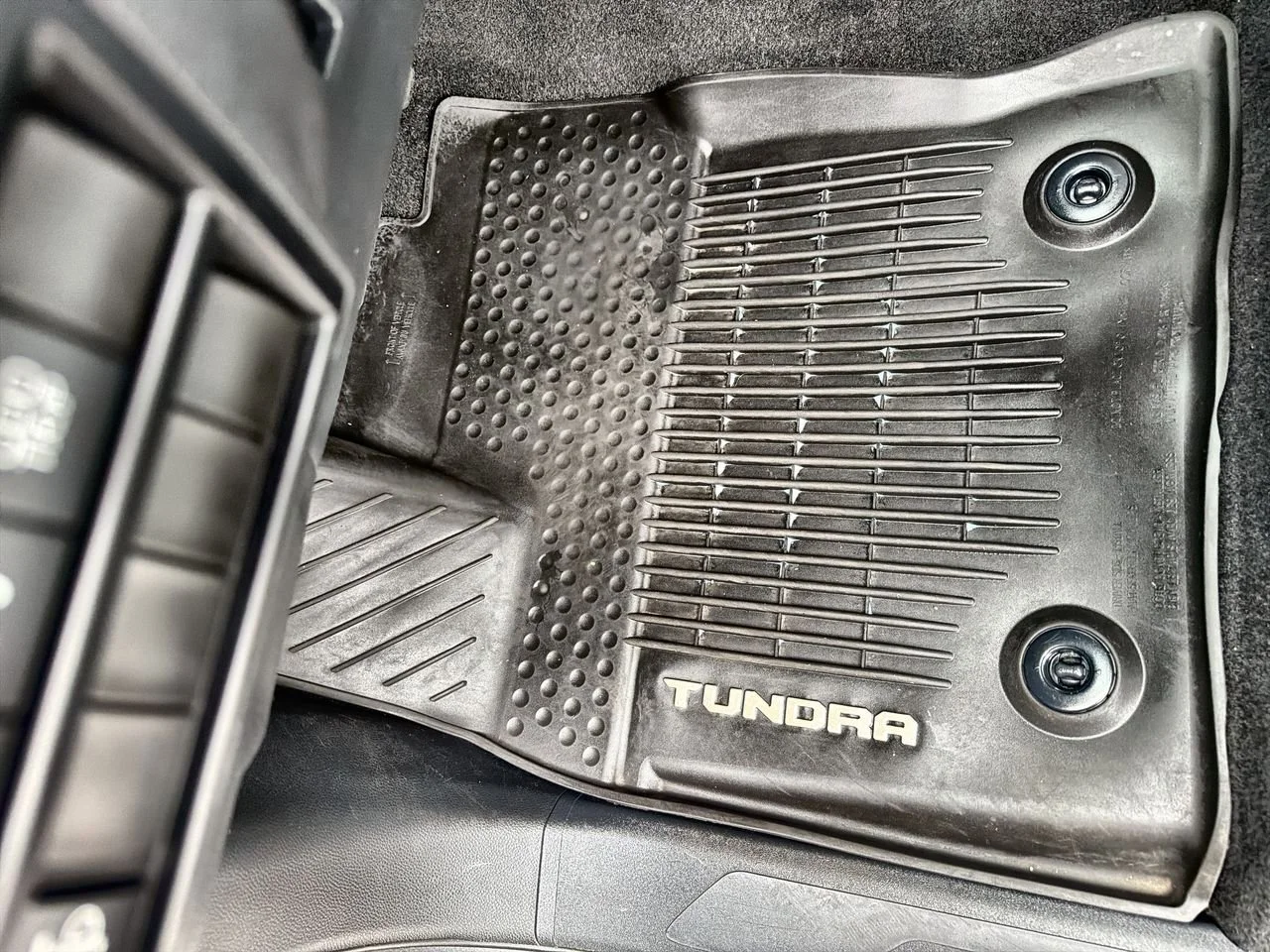 Used 2022 Gray Toyota SR5 image 30