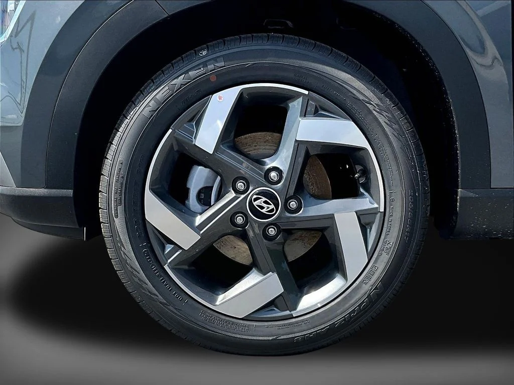 New 2026 Gray Hyundai SEL image 9