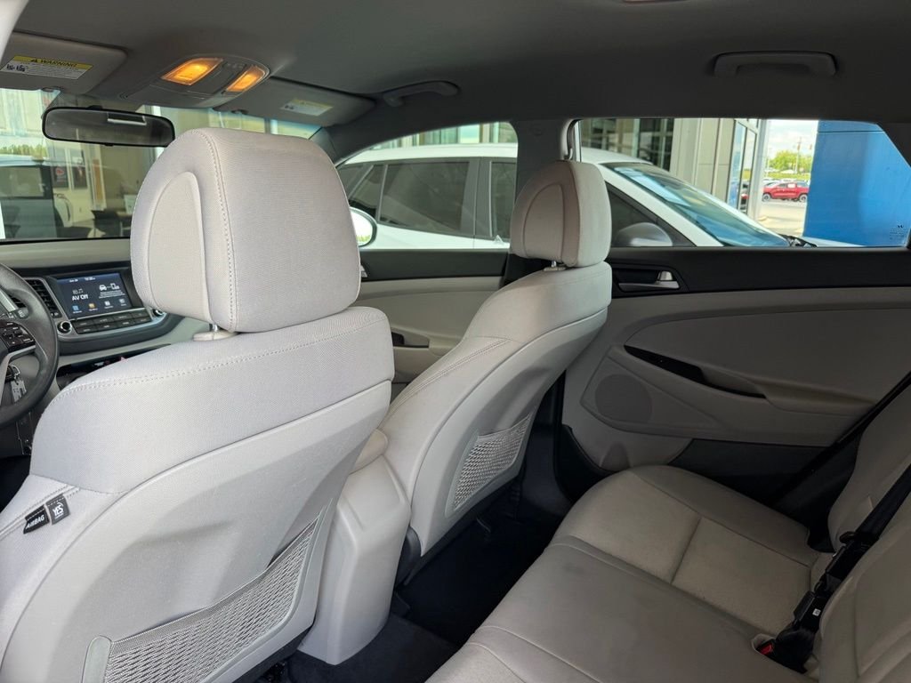 Used 2018 Silver Hyundai SEL image 20