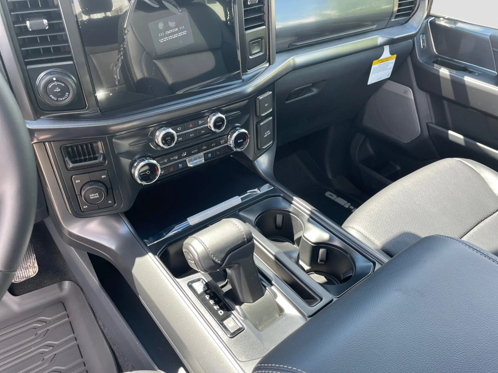 New 2026 Agate Black Metallic Ford Lariat image 15