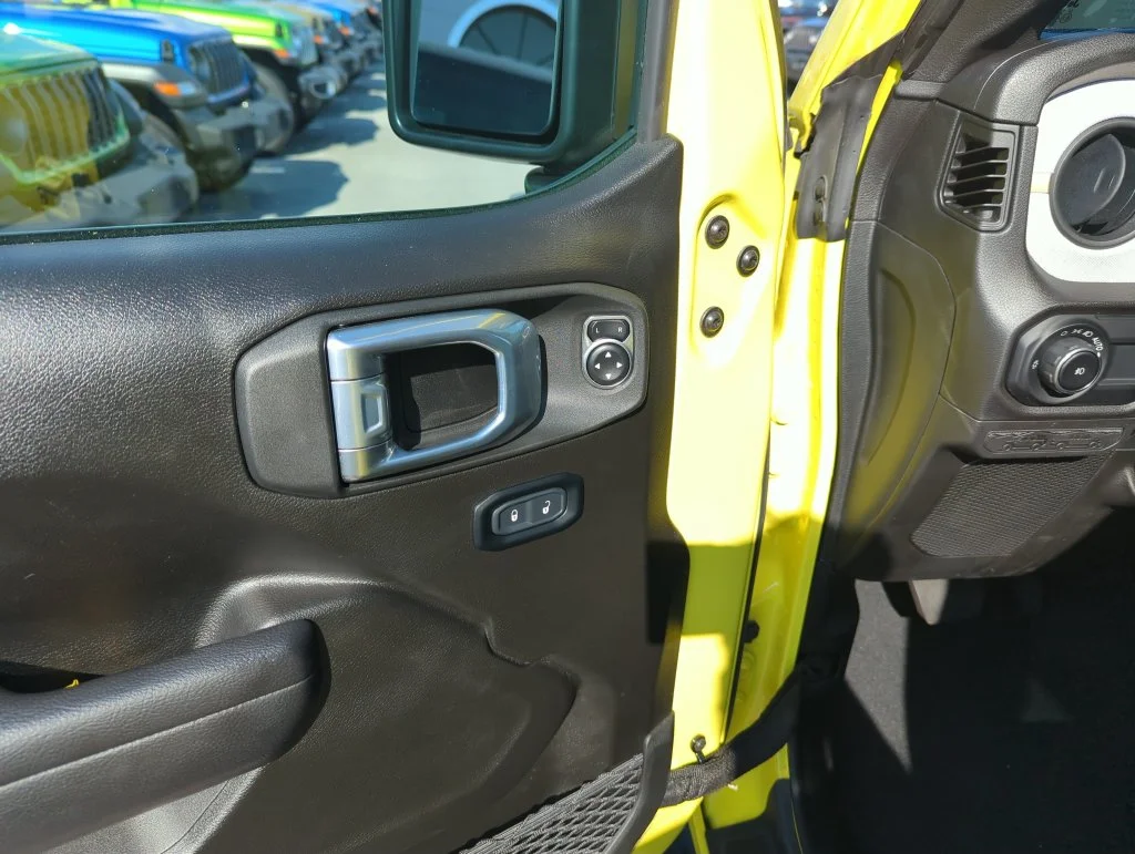 Used 2024 Yellow Jeep Sport S image 18