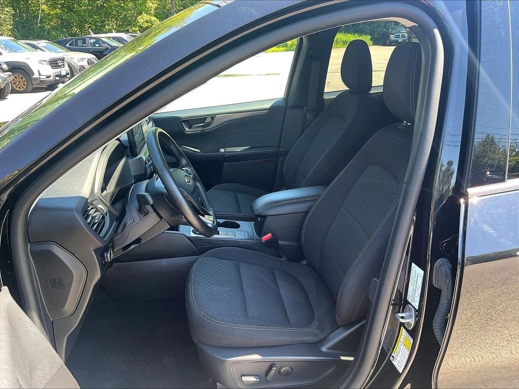 Used 2024 Black Ford Active image 10