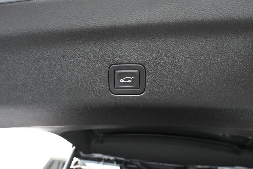 2024 Cadillac Escalade V-Series - Photo 41