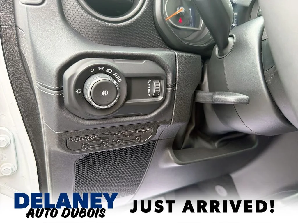 Used 2026 White Jeep Rubicon image 20