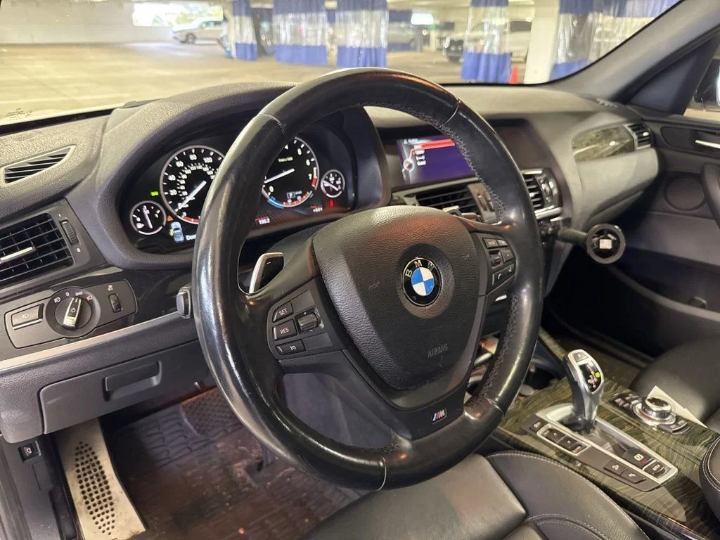Used 2014 Alpine White BMW xDrive35i image 10