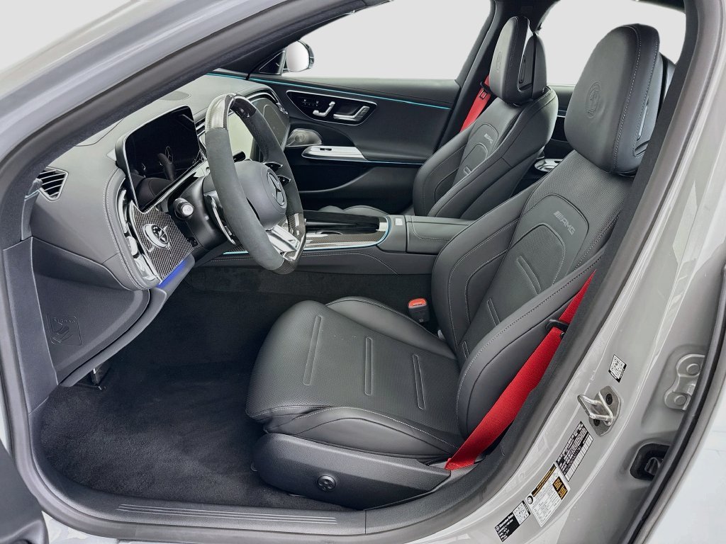 New 2027 MANUFAKTUR Alpine Grey Mercedes-Benz E 53 AMG® image 18