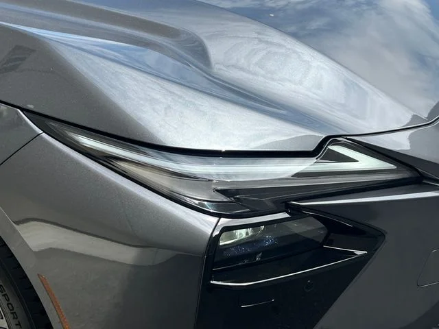 New 2026 Cloudburst Gray Lexus PREMIUM image 18