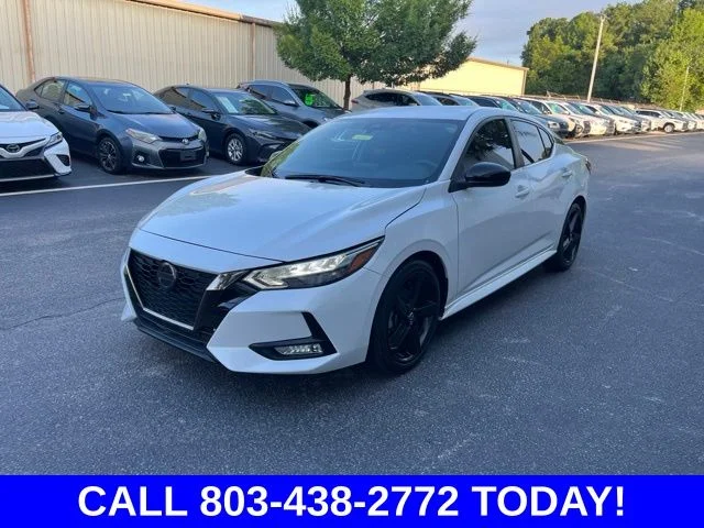 Used 2021 White Nissan SR image 36
