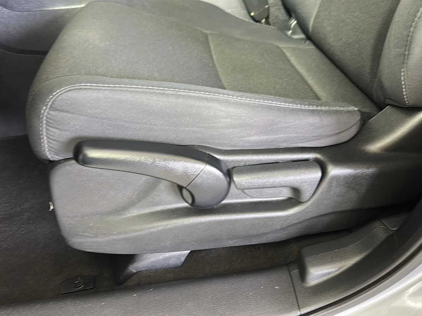 Used 2019 Lunar Silver Metallic Honda Sport image 8