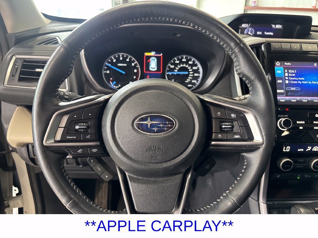 Used 2020 Crystal White Pearl Subaru Limited image 10