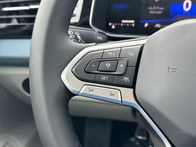 2025 Volkswagen Jetta SE - Photo 38