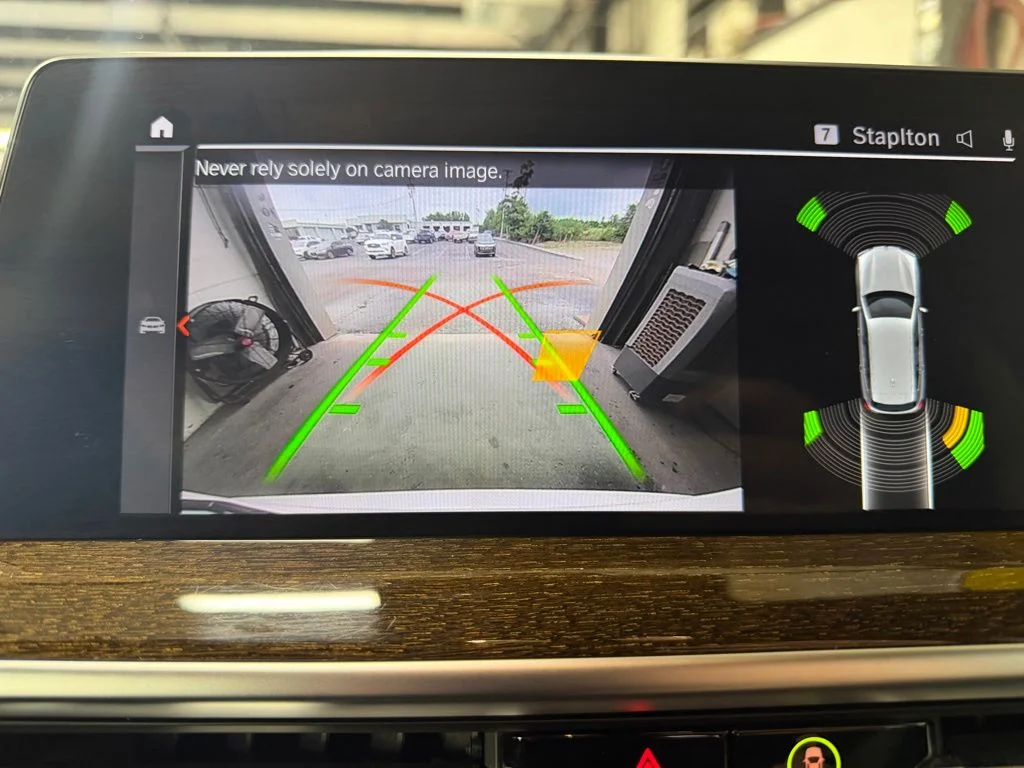 Used 2024 White BMW sDrive30i image 5