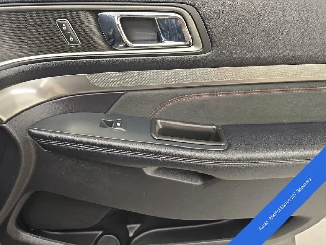 Used 2019 Gray Ford XLT image 12