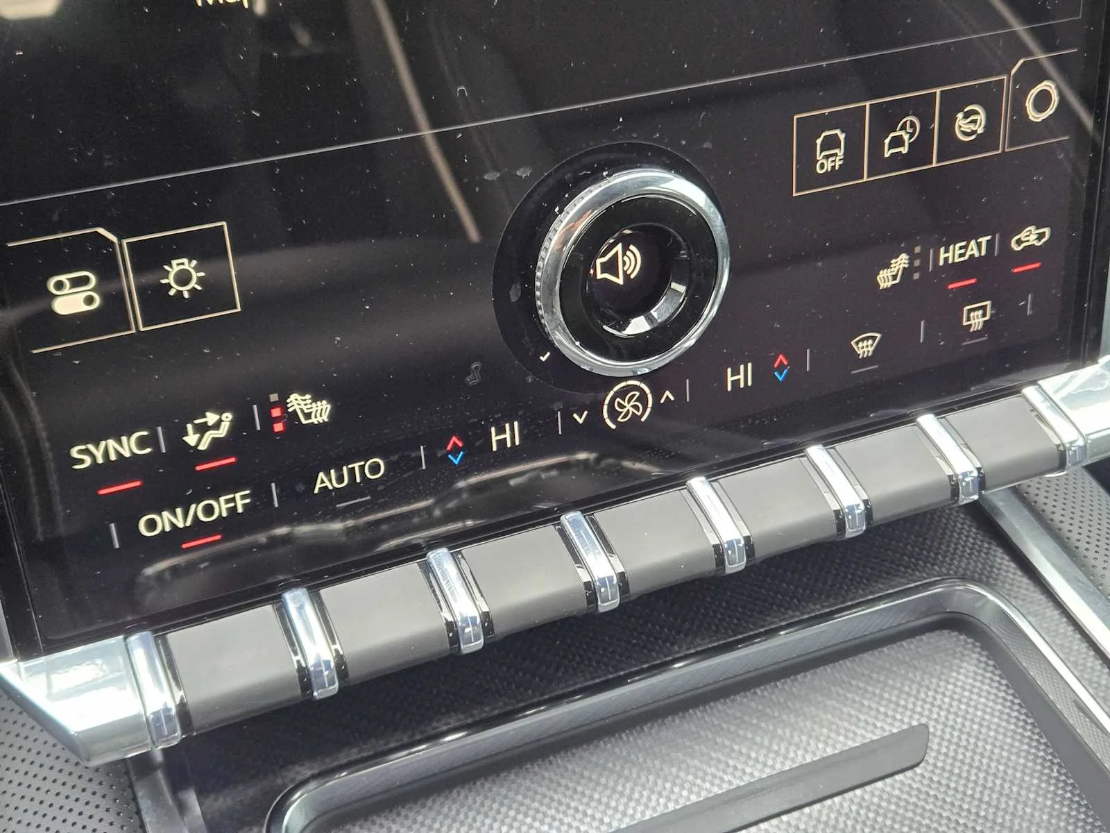 2026 GMC Sierra EV Elevation - Photo 13