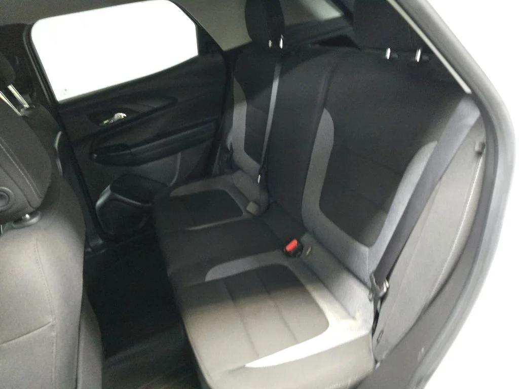 Used 2023 White Chevrolet LT image 31