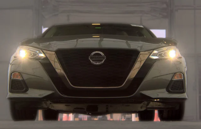 Used 2022 Gray Nissan 2.5 SR image 8