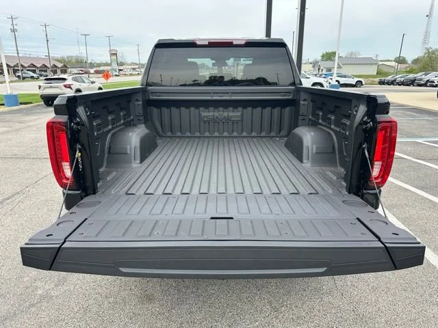 2026 GMC Sierra 1500 SLT - Photo 20
