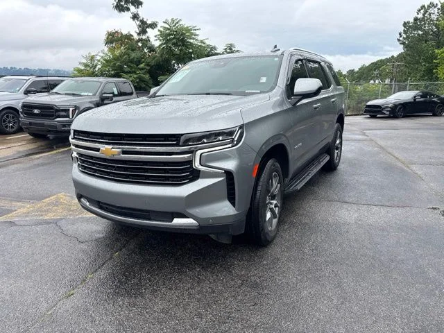 Used 2023 Sterling Gray Metallic Chevrolet LT image 3
