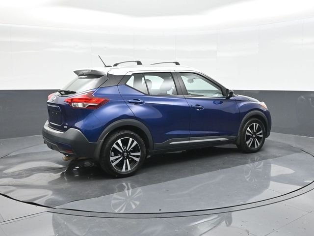 Used 2018 Blue Nissan SR image 15