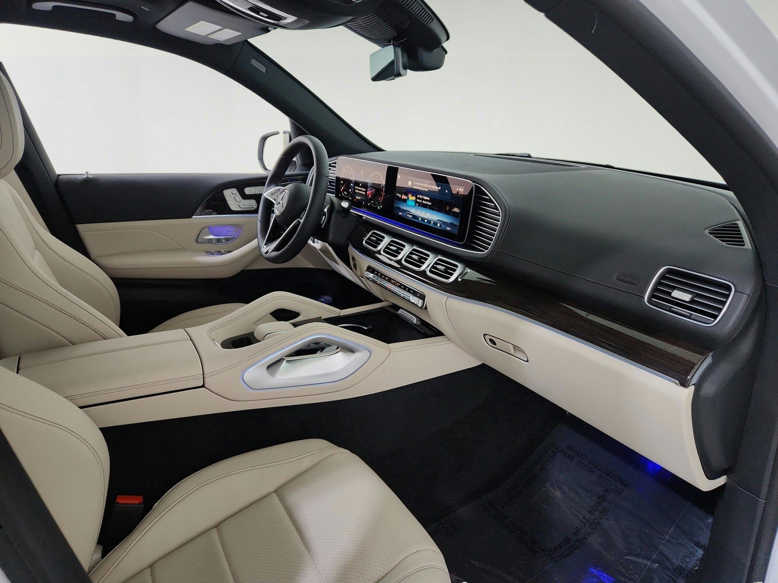 Certified Used 2026 Polar White Mercedes-Benz GLE 350 image 19