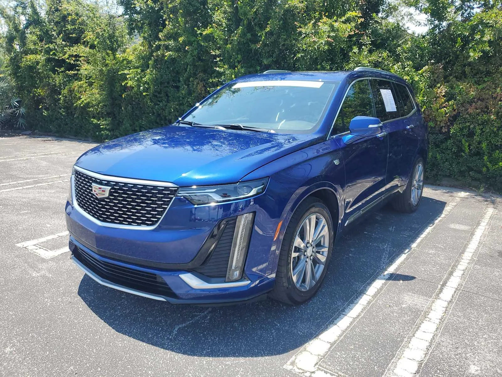 2025 Cadillac XT6
