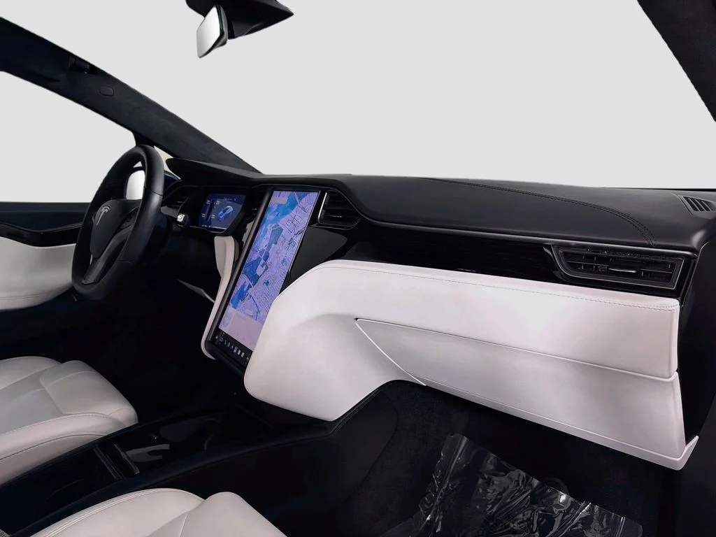 Used 2019 Blue Tesla  image 32