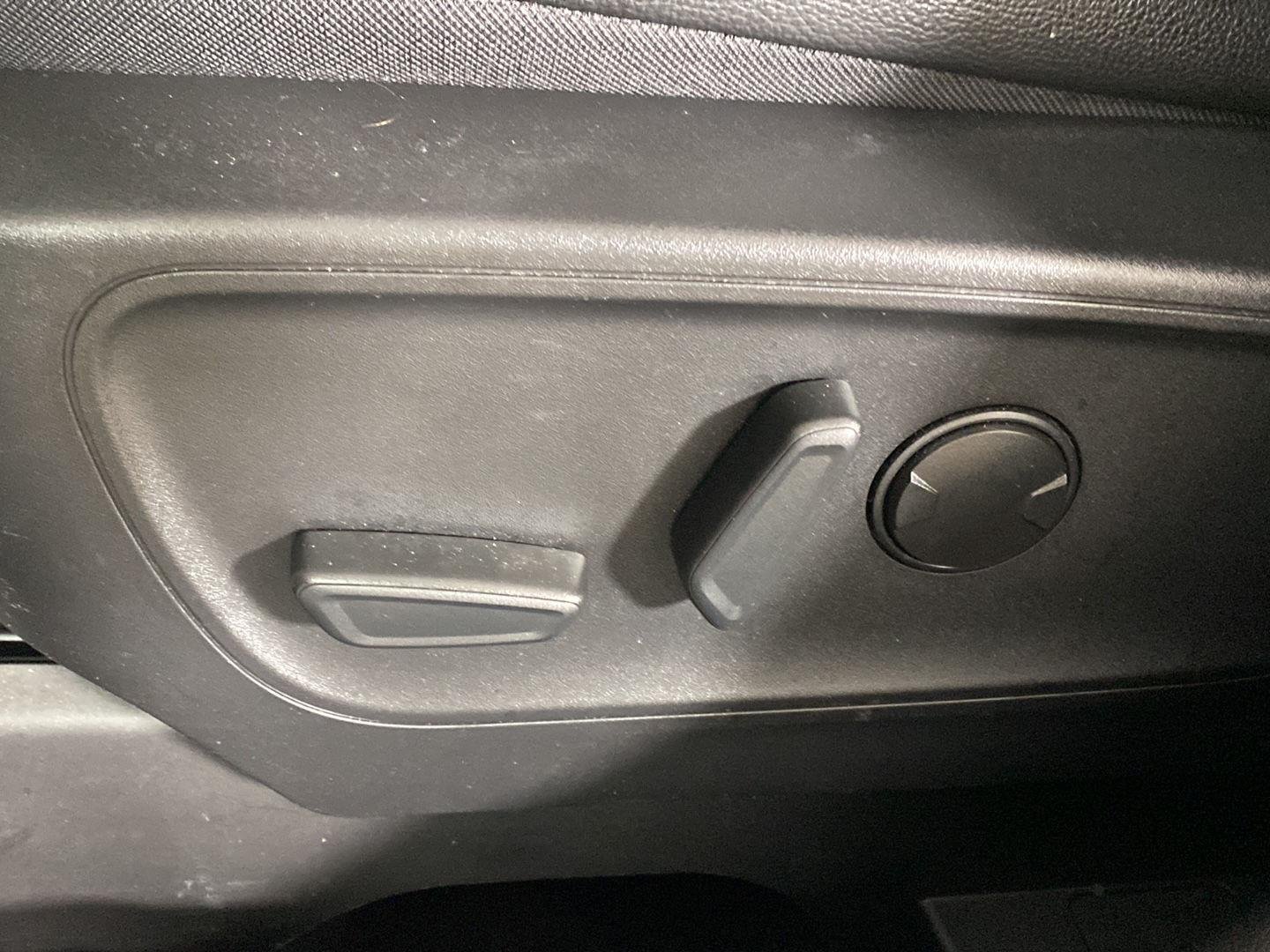 Used 2022 Carbonized Gray Ford SEL image 17