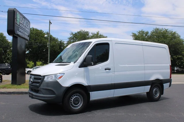2023 Mercedes-Benz Sprinter 2500 Cargo 144 WB