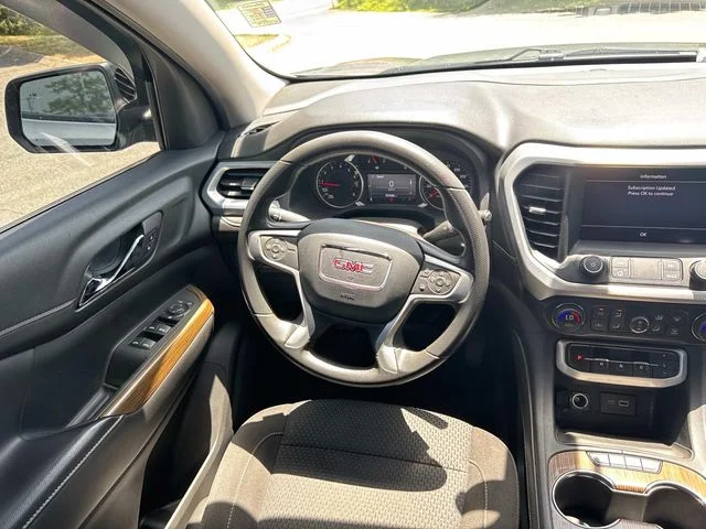Used 2021 Gray GMC SLE image 19