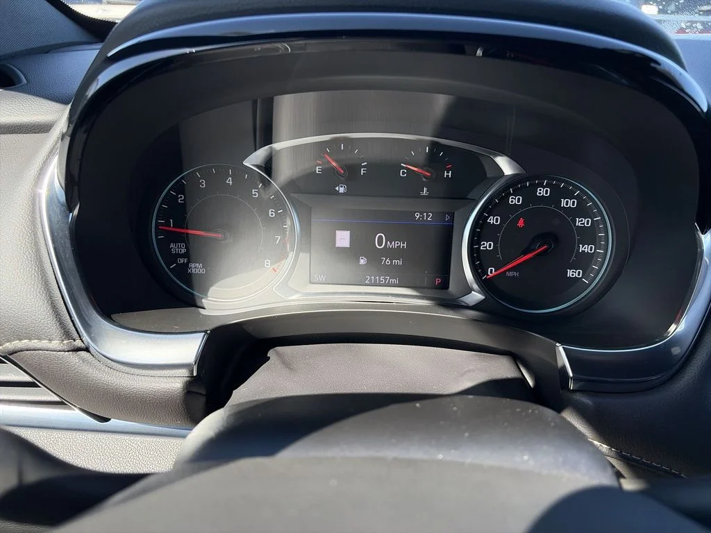 Used 2023 White Chevrolet LT Leather image 15