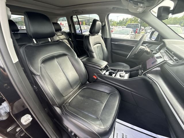 Used 2023 Black Jeep Limited image 24