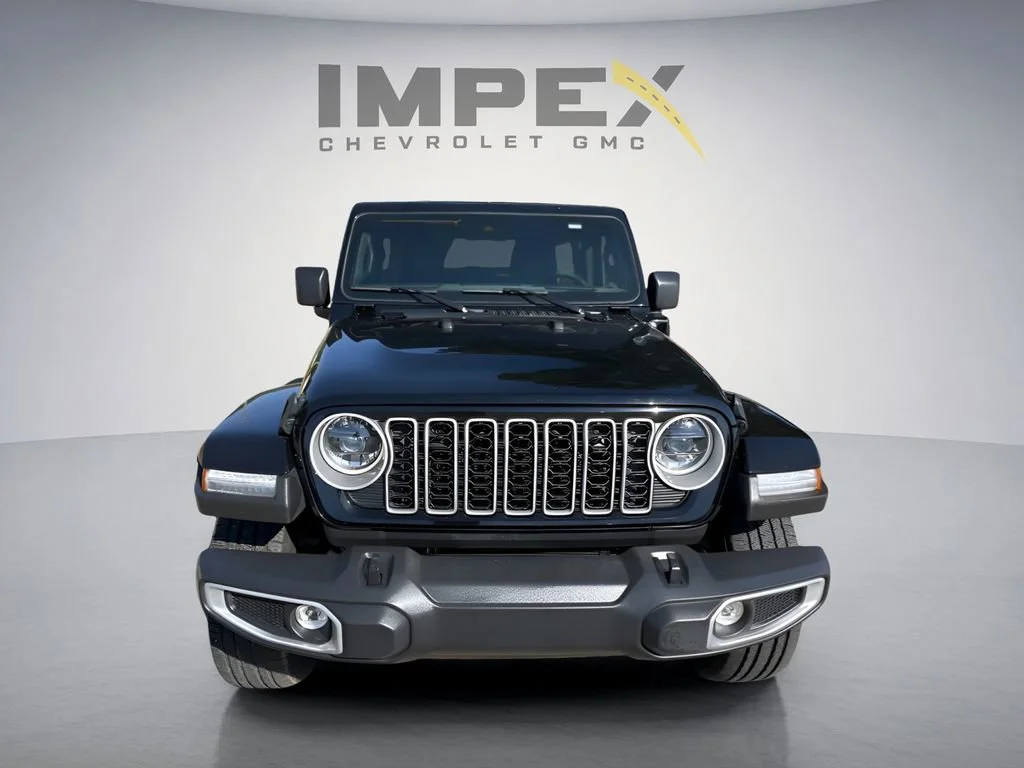 Used 2025 Black Jeep Sahara image 8