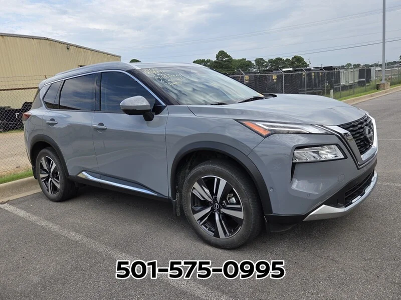 Used 2023 BLUE NISSAN FWD PLATINUM image 7