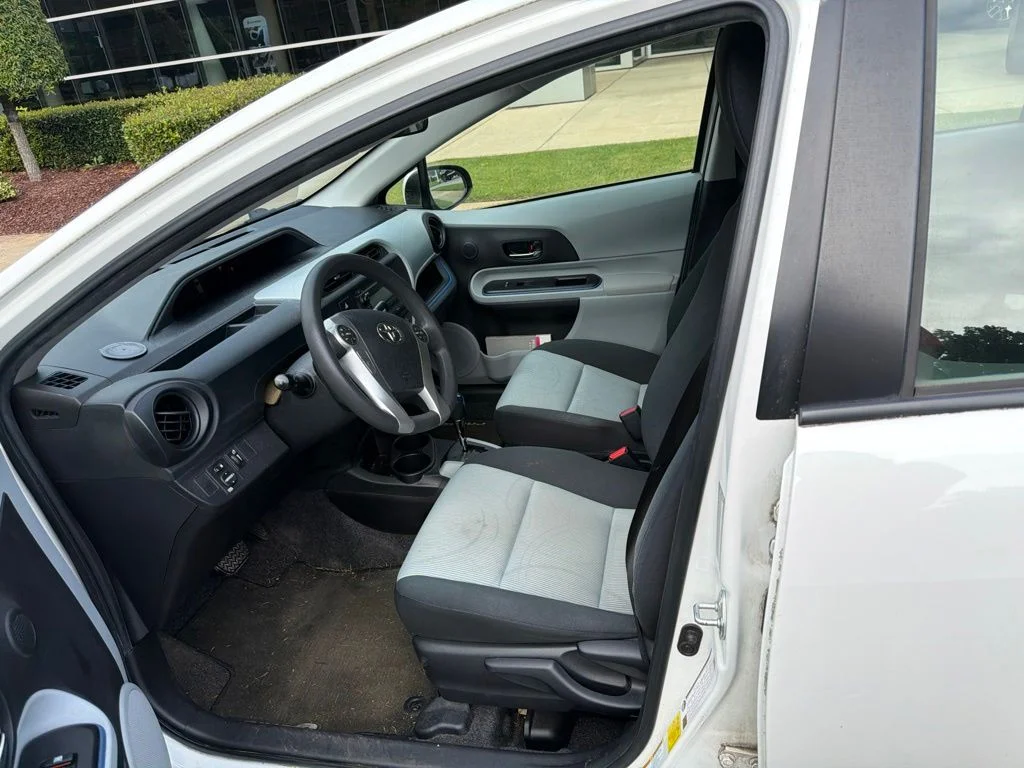 Used 2012 Blue Toyota Two image 2