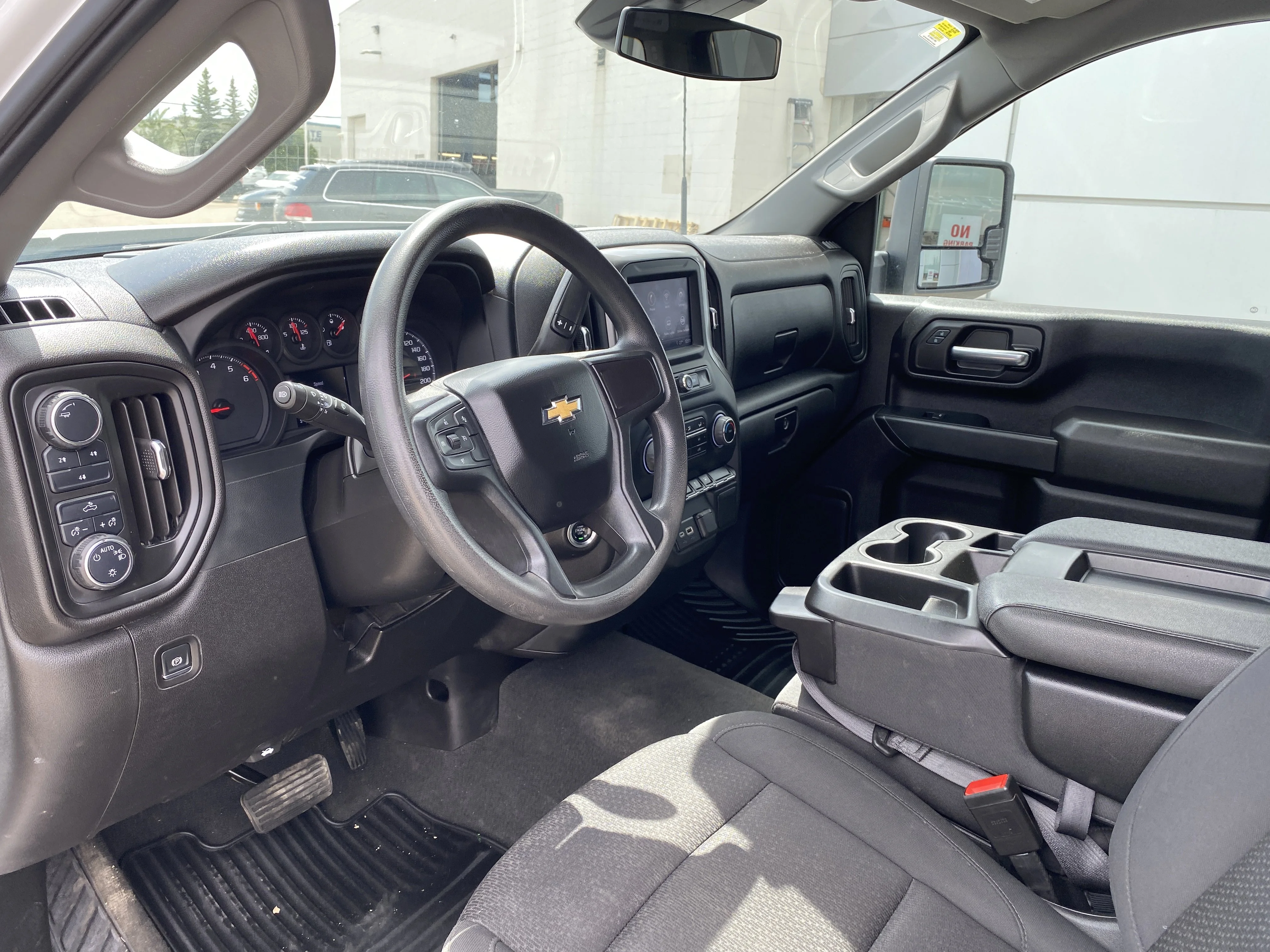 Used 2024 White Chevrolet Custom Crew Cab image 9