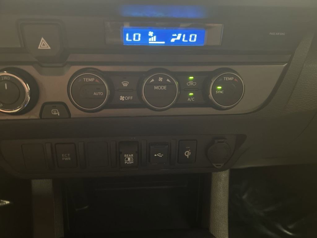 2021 Toyota Tacoma TRD Sport - Photo 18