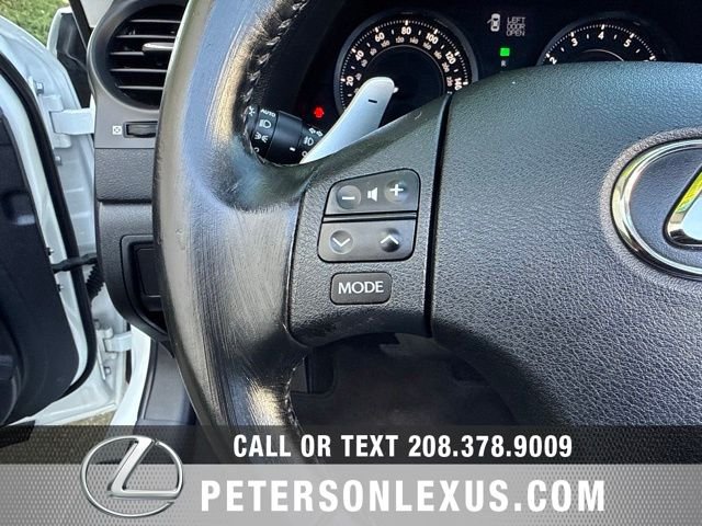 Used 2010 White Lexus Luxury image 24