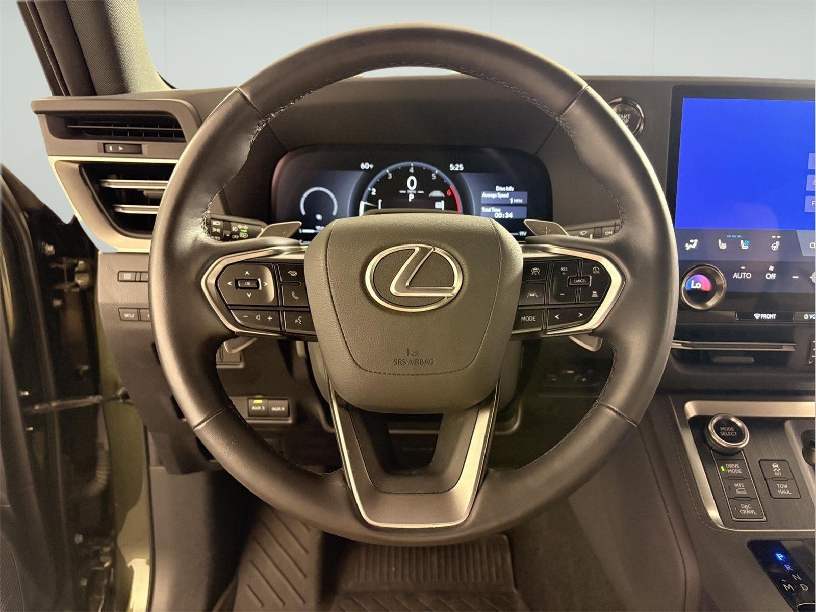 Used 2025 Nori Green Pearl Lexus GX 550 Overtrail image 26