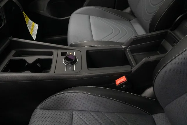 2026 Volkswagen Tiguan SE R-LINE BLACK - Photo 30