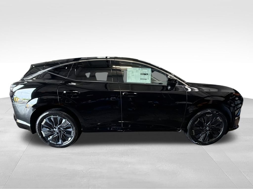 New 2026 Super Black Nissan Platinum image 9