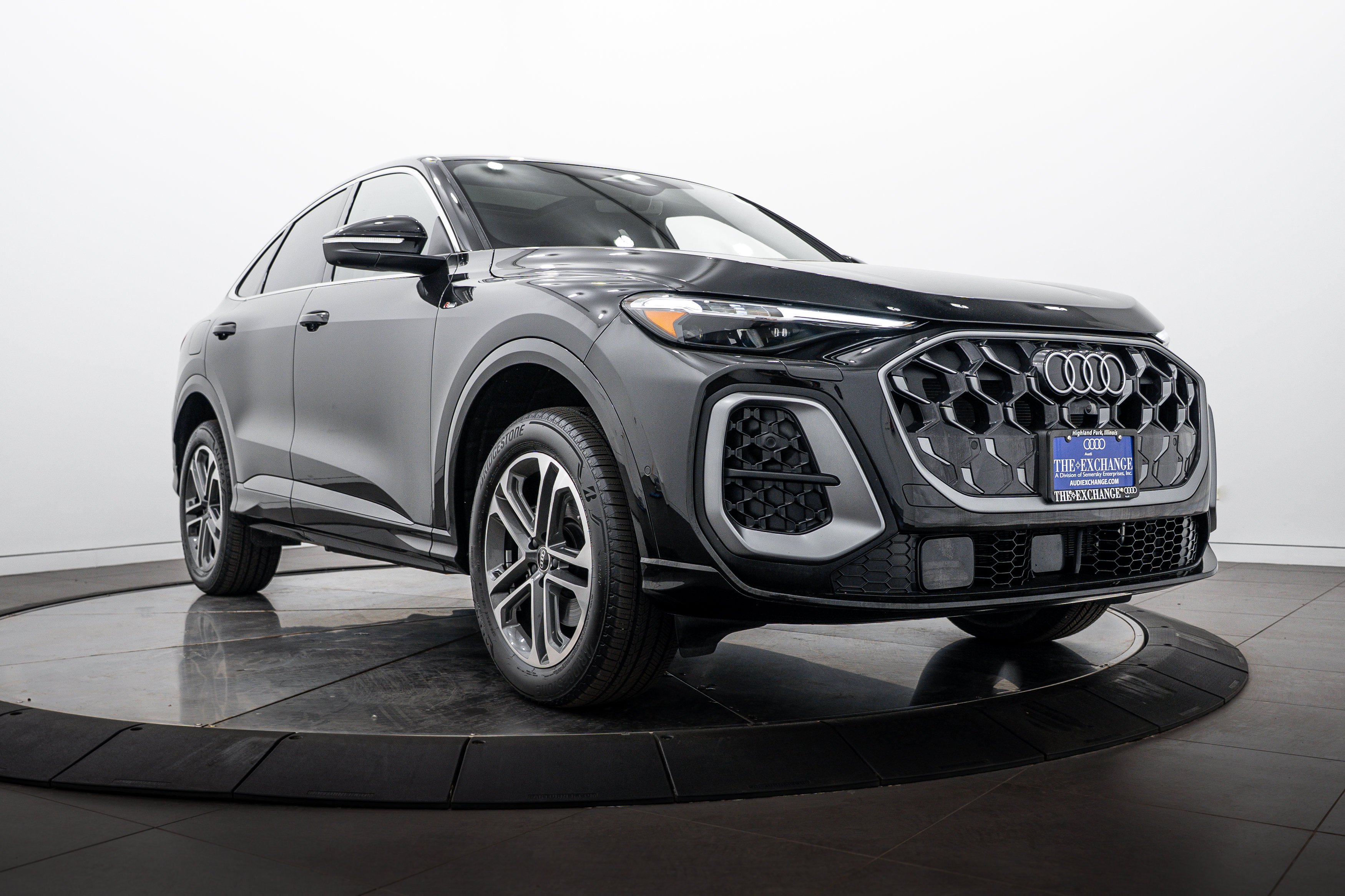 2025 Audi Q5 Sportback 45 Premium Plus's photo