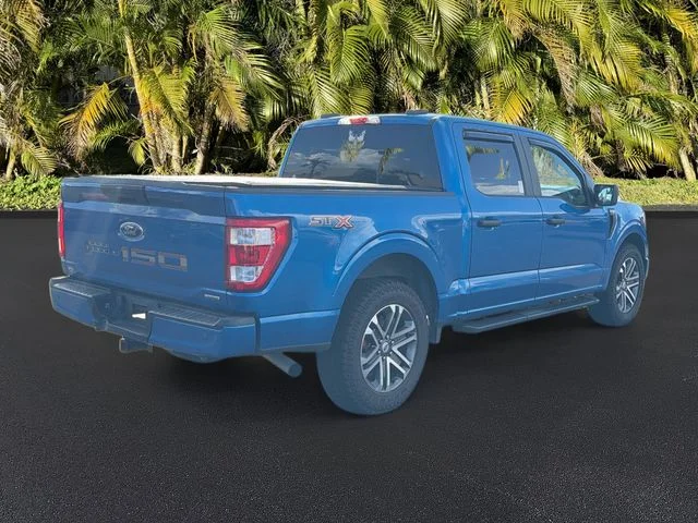 Used 2021 Blue Ford XL image 4