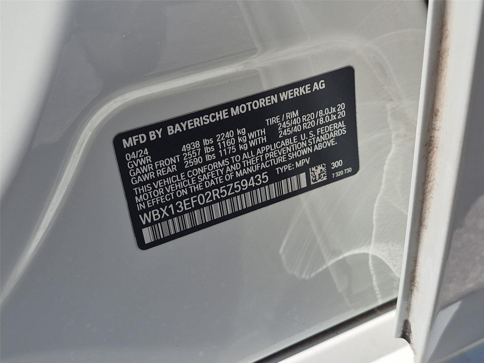 Used 2024 Alpine White BMW M35i image 38